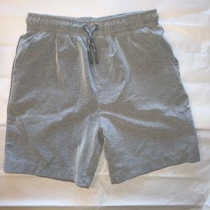 Vineyard Vines Boys Performance Short